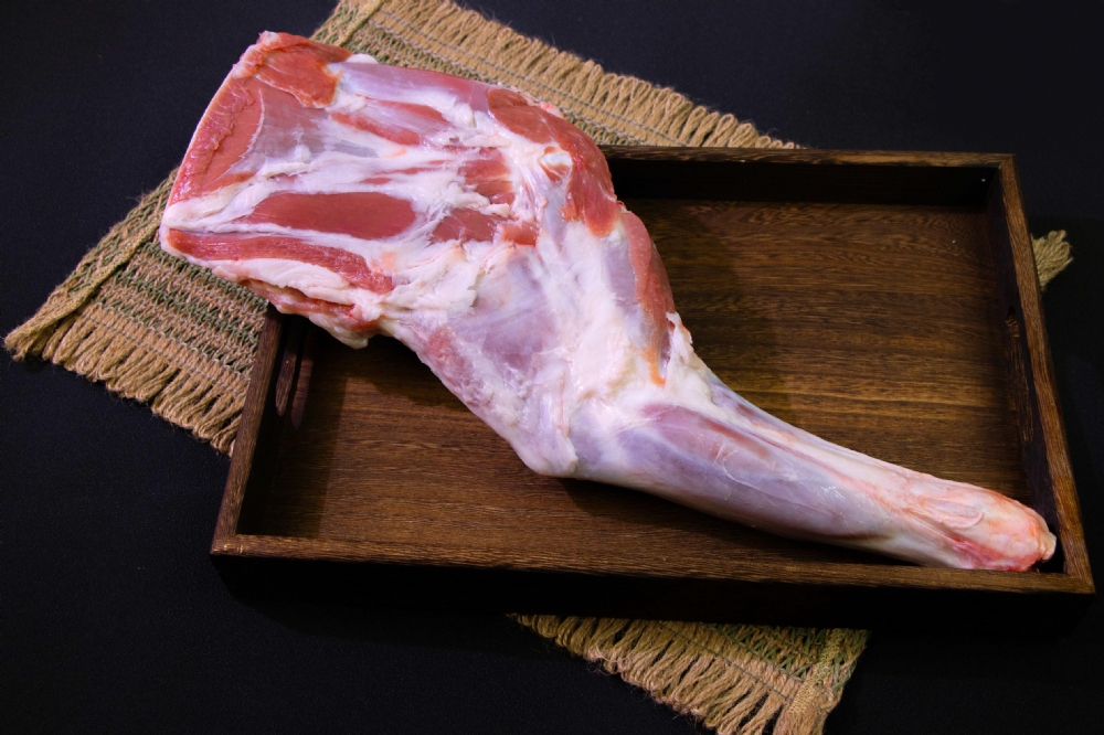 带骨羊前腿